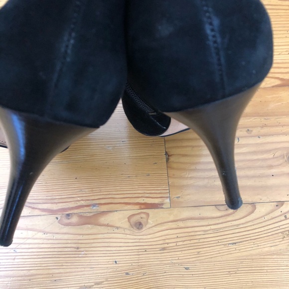 Cole Haan Air 9B Black Suede Talia Ankle Booties - Picture 10 of 11